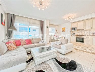 Luxurious three-room apartment 125 m2 with two balconies, Mahmutlar district-id-4588-photo-1