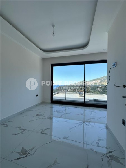 Четырехкомнатная вилла с роскошным обзором на Средиземное море, район Бекташ-id-4590-фото-5