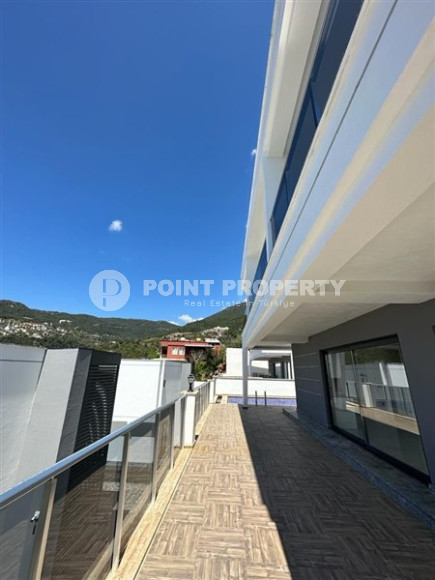 Четырехкомнатная вилла с роскошным обзором на Средиземное море, район Бекташ-id-4590-фото-14