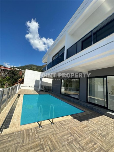 Четырехкомнатная вилла с роскошным обзором на Средиземное море, район Бекташ-id-4590-фото-17