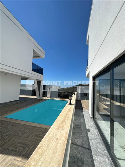 Четырехкомнатная вилла с роскошным обзором на Средиземное море, район Бекташ-id-4590-фото-18