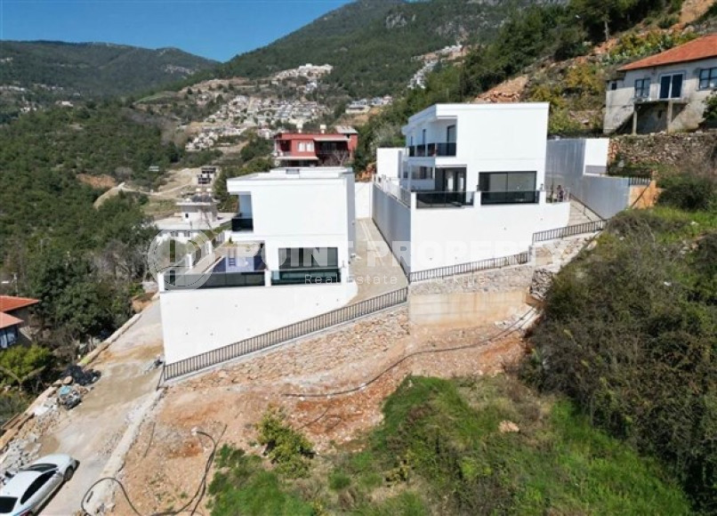 Четырехкомнатная вилла с роскошным обзором на Средиземное море, район Бекташ-id-4590-фото-20