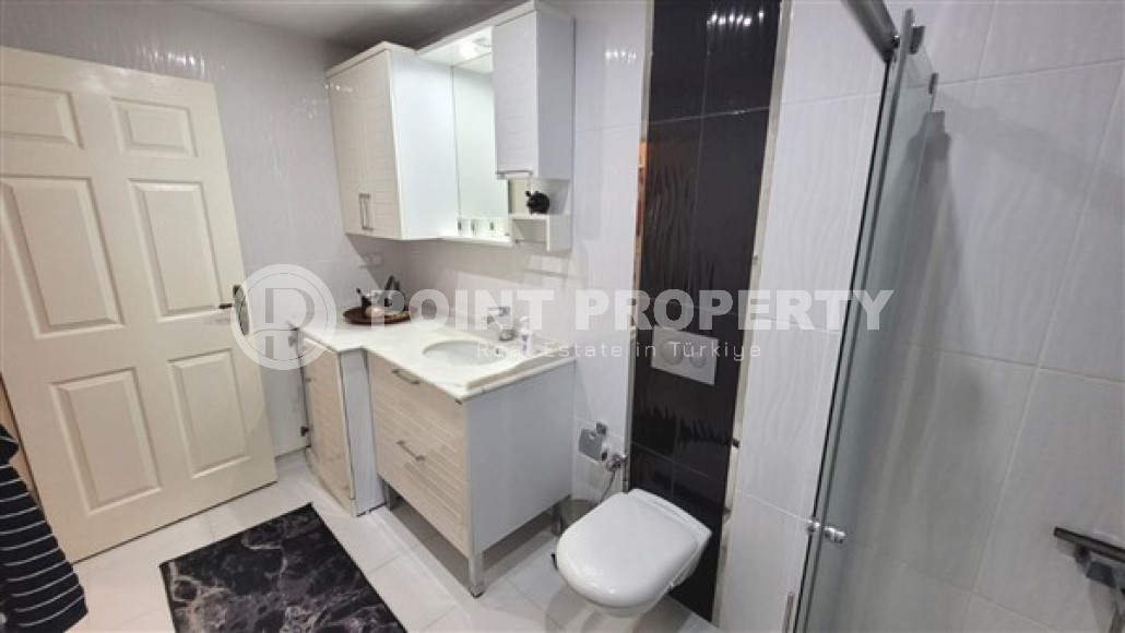 Функциональная двухкомнатная квартира в 200 метрах от Средиземного моря, центр Аланьи, Клеопатра-id-4593-фото-9