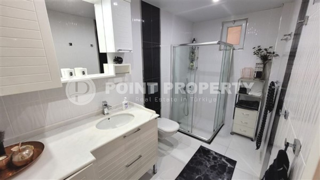 Функциональная двухкомнатная квартира в 200 метрах от Средиземного моря, центр Аланьи, Клеопатра-id-4593-фото-11