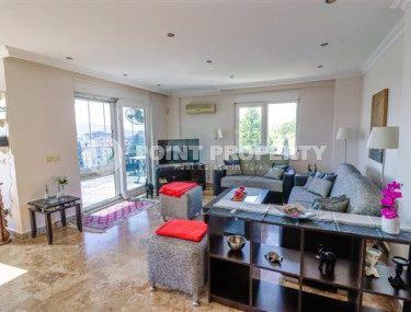 Spacious two-level 3+1 apartment on the 5th floor with an attic in a quiet, comfortable area of Alanya - Cikcilli.-id-4594-photo-2