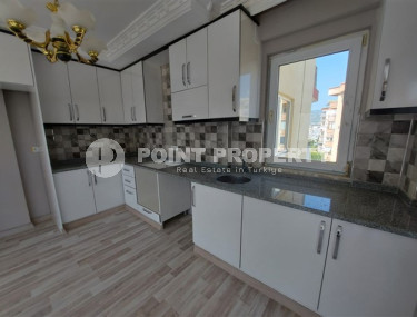 Квартира с двумя спальнями, 110м², с видом на горы, с ремонтом, у моря в Тосмуре, Аланья-id-1377-фото-2