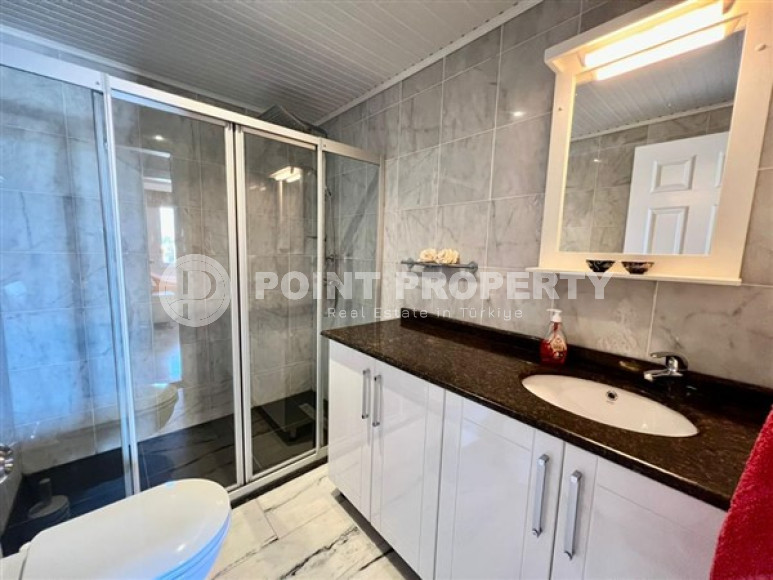 Квартира 3+1 на самом берегу моря, в центре зеленого экологически чистого района Аланьи - Тосмур.-id-4597-фото-8