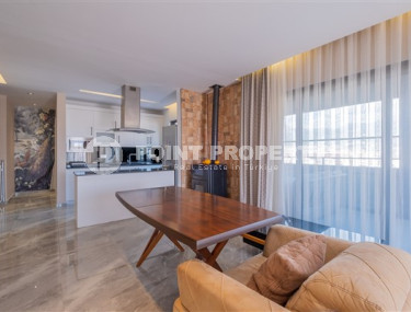 Панорамный дуплекс на 5-м этаже с мансардой в 300 метрах от пляжа и набережной в районе Оба.-id-4598-фото-2