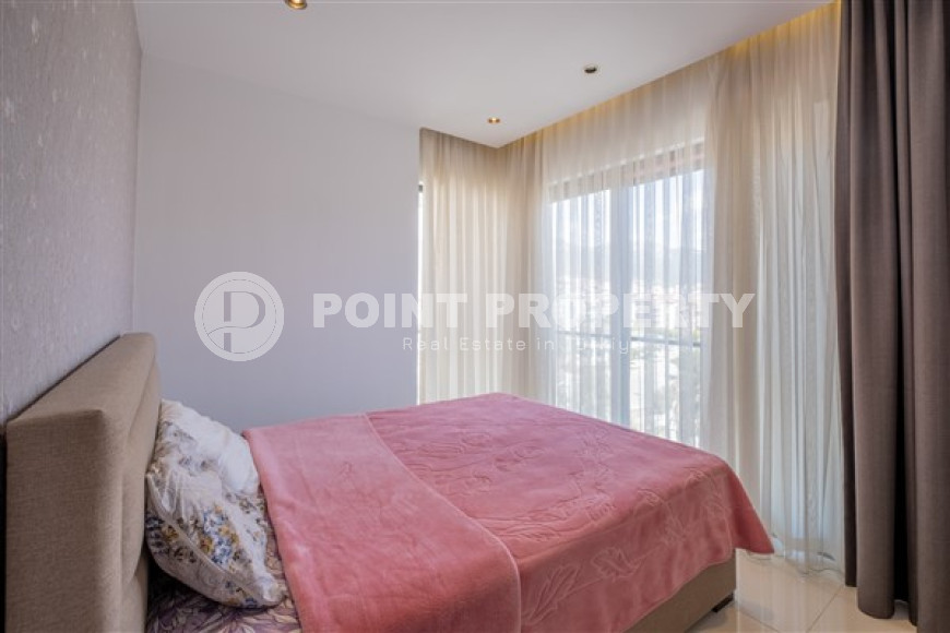 Панорамный дуплекс на 5-м этаже с мансардой в 300 метрах от пляжа и набережной в районе Оба.-id-4598-фото-4