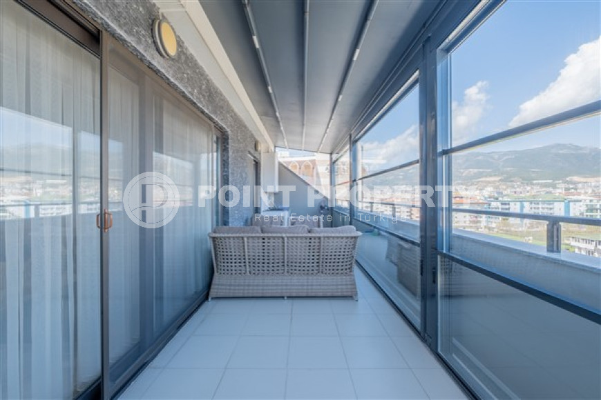 Панорамный дуплекс на 5-м этаже с мансардой в 300 метрах от пляжа и набережной в районе Оба.-id-4598-фото-10