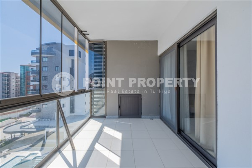 Панорамный дуплекс на 5-м этаже с мансардой в 300 метрах от пляжа и набережной в районе Оба.-id-4598-фото-12