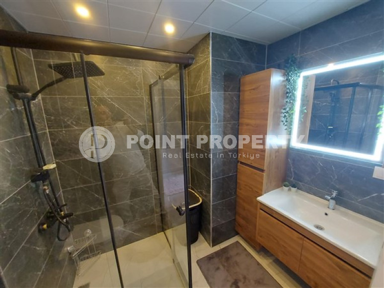 Comfortable apartments with designer renovation 300 meters from the beach and promenade.-id-4600-photo-8