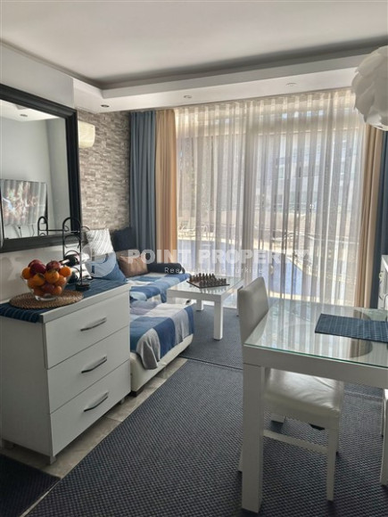 Small new apartment with furniture and household appliances on the 1st floor 300 meters from the beach.-id-4601-photo-4