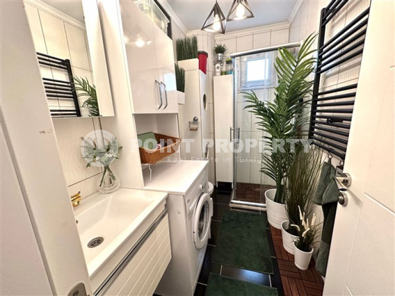 Small new apartment with furniture and household appliances on the 1st floor 300 meters from the beach.-id-4601-photo-8