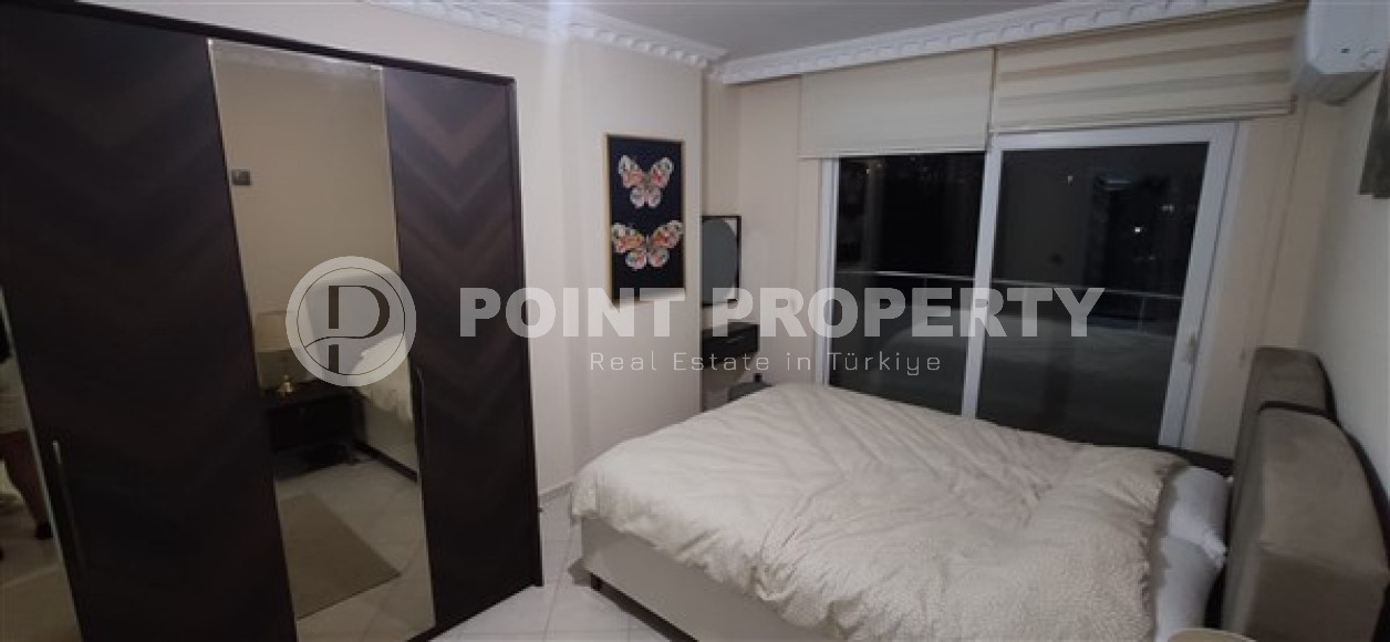 Atmospheric three-room apartment 120 m2 with furniture, Mahmutlar district-id-4604-photo-7