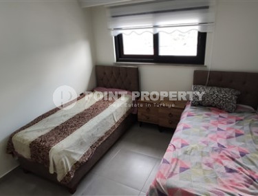 Small three-room penthouse 145 m2 in a residence built in 2021, Mahmutlar district-id-4605-photo-3