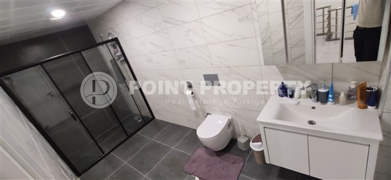 Small three-room penthouse 145 m2 in a residence built in 2021, Mahmutlar district-id-4605-photo-6