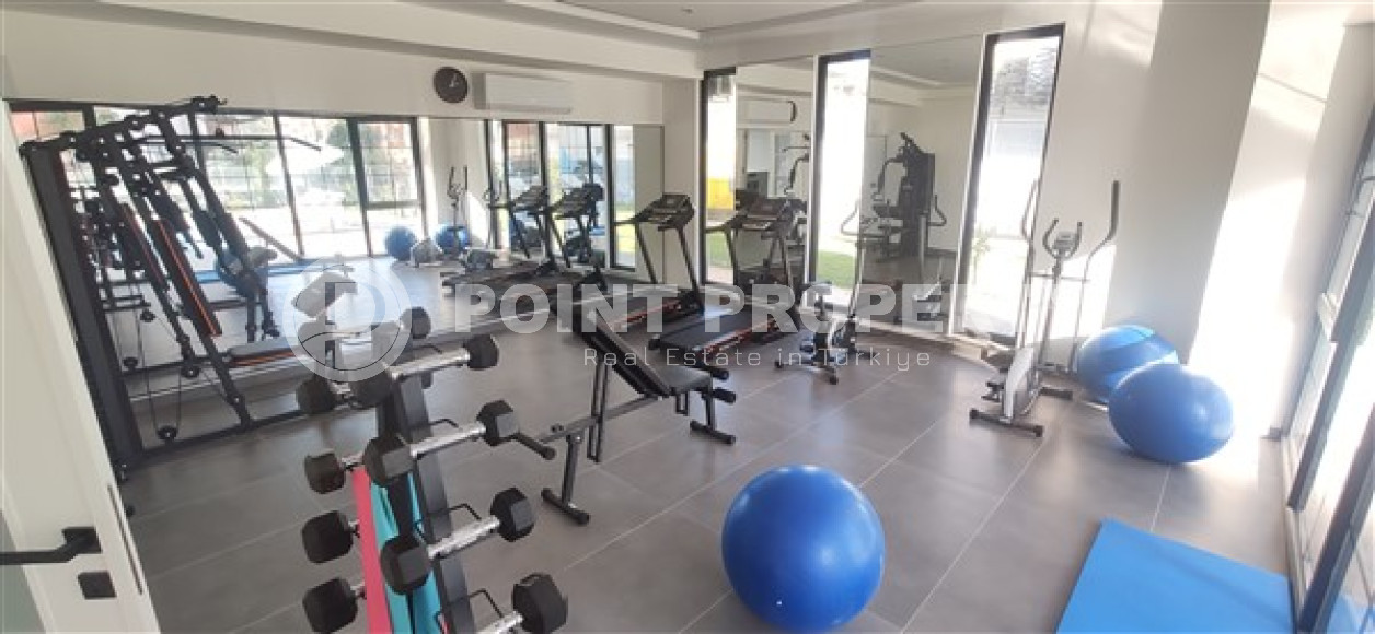 Small three-room penthouse 145 m2 in a residence built in 2021, Mahmutlar district-id-4605-photo-15