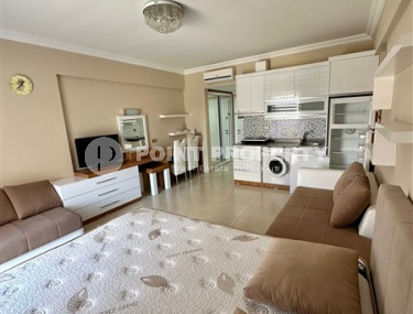 Inexpensive one-room studio 40 m2 with a balcony, Mahmutlar district-id-4609-photo-3