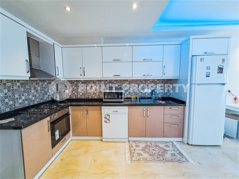 Comfortable apartment of 70 m2 within walking distance from the beaches, Mahmutlar district-id-4611-photo-3