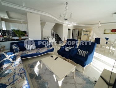 Меблированный дуплекс-пентхаус 3+1, 185м², с видом на море в районе Кестель, Аланья-id-1379-фото-2