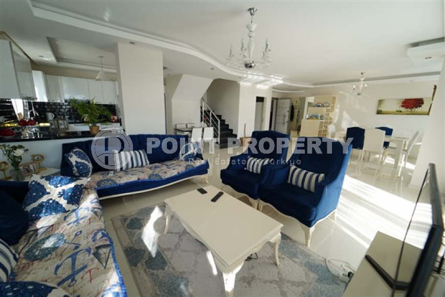 Меблированный дуплекс-пентхаус 3+1, 185м², с видом на море в районе Кестель, Аланья-id-1379-фото-2