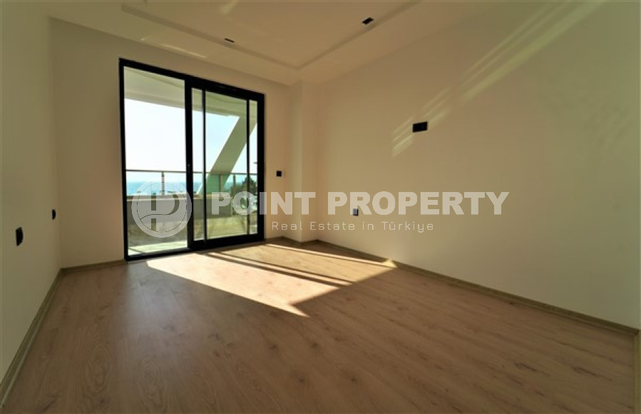 Новая квартира на 3-м этаже с видом на море в престижном районе Каргыджак.-id-4615-фото-2