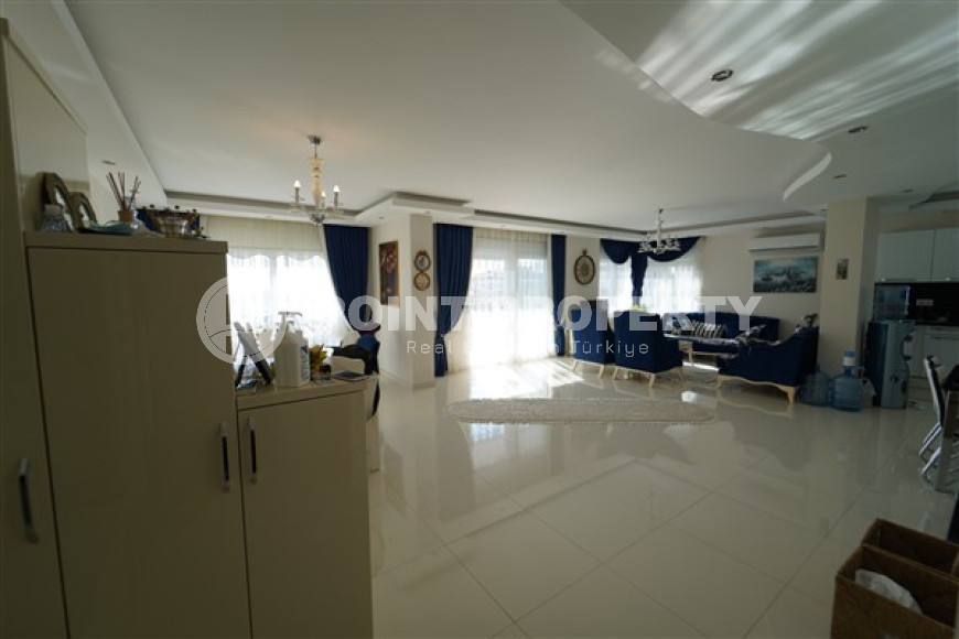 Меблированный дуплекс-пентхаус 3+1, 185м², с видом на море в районе Кестель, Аланья-id-1379-фото-6