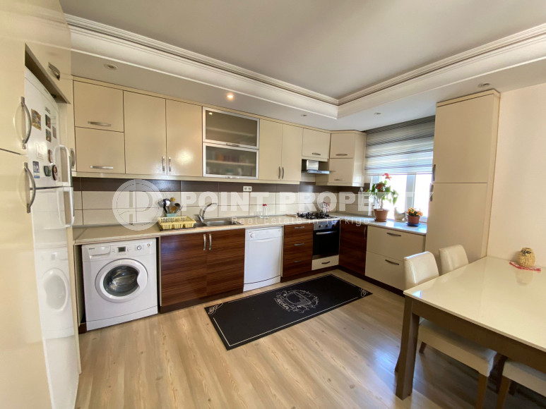 Трехкомнатная квартира на аренду в резиденции с бассейном в районе Махмутлар, Алания.-id-4618-фото-5