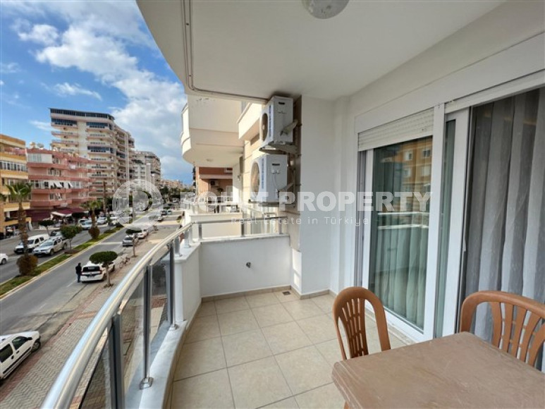 Spacious 1+1 apartments with modern design 150 meters from the sea in the center of Alanya's popular Mahmutlar area.-id-4622-photo-6