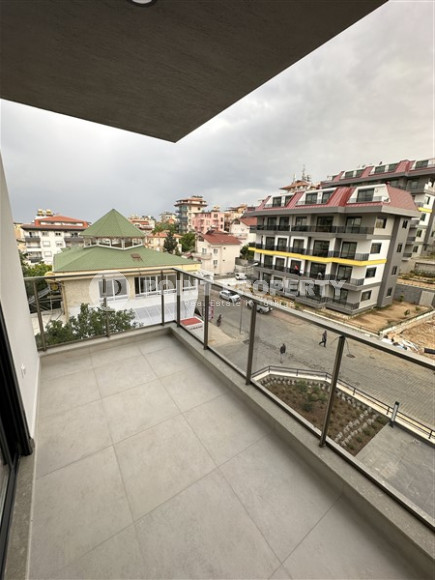 Небольшая квартира 1+1 на 3-м этаже в новой резиденции в центре престижного района Кестель.-id-4623-фото-6