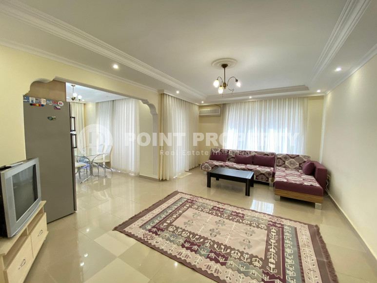 Apartment for a family with two bedrooms in a complex with a swimming pool. Both, 200 m from the sea.-id-4626-photo-1