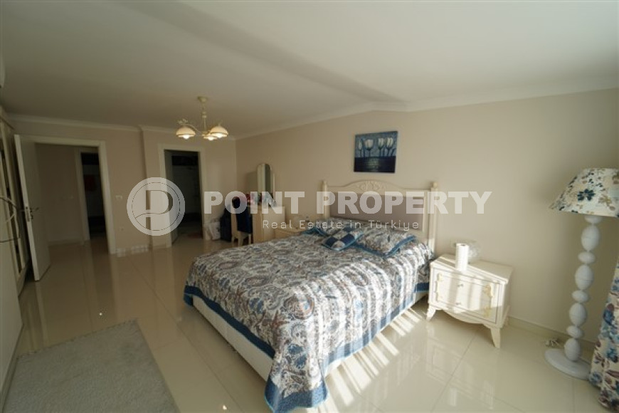 Меблированный дуплекс-пентхаус 3+1, 185м², с видом на море в районе Кестель, Аланья-id-1379-фото-17