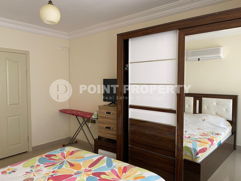 Apartment for a family with two bedrooms in a complex with a swimming pool. Both, 200 m from the sea.-id-4626-photo-9