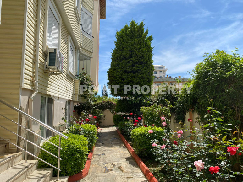 Apartment for a family with two bedrooms in a complex with a swimming pool. Both, 200 m from the sea.-id-4626-photo-16