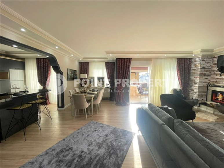 Красочный просторный 4+1 пентхаус с площадью 245 м2 в районе Оба-id-4628-фото-2