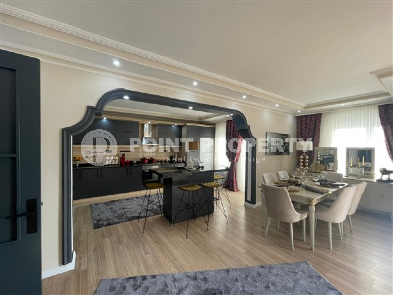 Красочный просторный 4+1 пентхаус с площадью 245 м2 в районе Оба-id-4628-фото-3