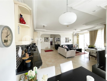 Equipped three-room apartment 115 m2 with two balconies and furniture, Mahmutlar district-id-4629-photo-3