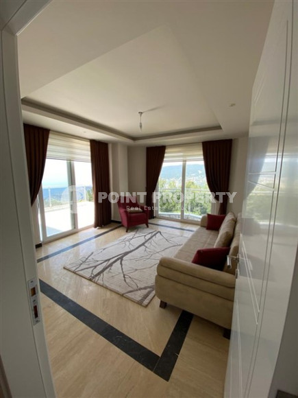 Comfortable duplex villa 215 m2 with access to the roof of the building, Bektash district-id-4631-photo-6
