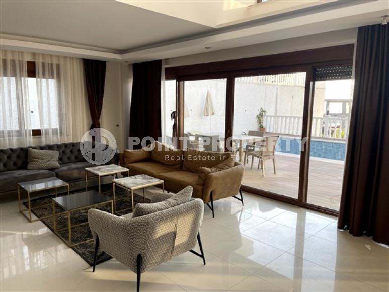 Атмосферная двухэтажная вилла с площадью 200 м2 в районе Каргыджак-id-4632-фото-2