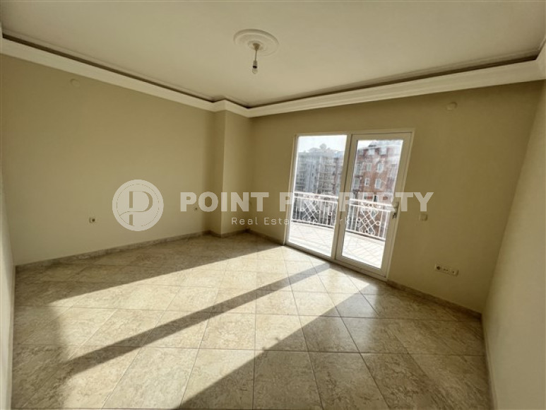 Просторные апартаменты 2+1, общей площадью 116 м2, в 900 метрах от пляжа и набережной.-id-4641-фото-2