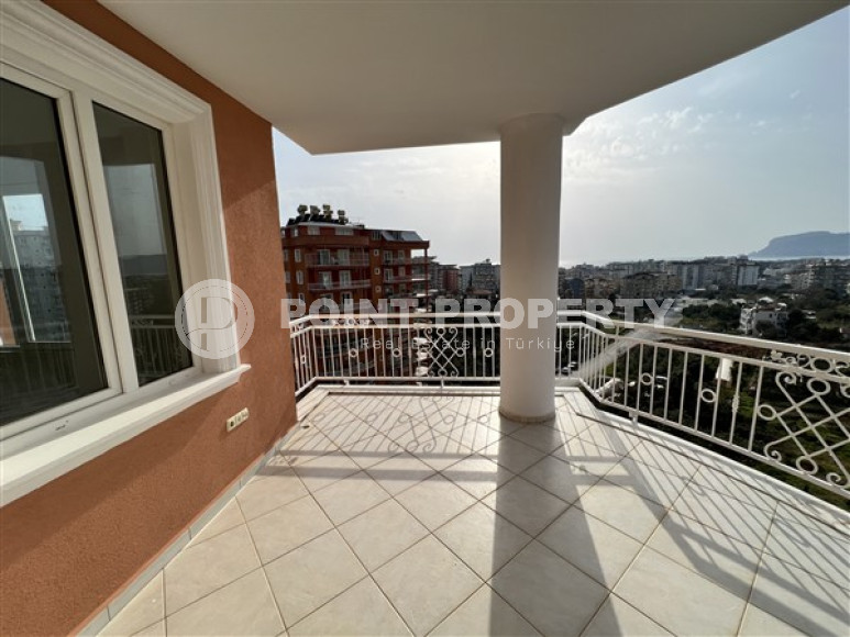 Просторные апартаменты 2+1, общей площадью 116 м2, в 900 метрах от пляжа и набережной.-id-4641-фото-9