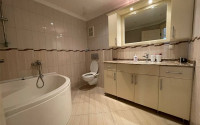 Large three bedroom apartment on the 2nd floor in the center of Mahmutlar.-id-4644-photo-7