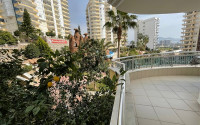 Large three bedroom apartment on the 2nd floor in the center of Mahmutlar.-id-4644-photo-9