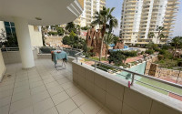 Large three bedroom apartment on the 2nd floor in the center of Mahmutlar.-id-4644-photo-10