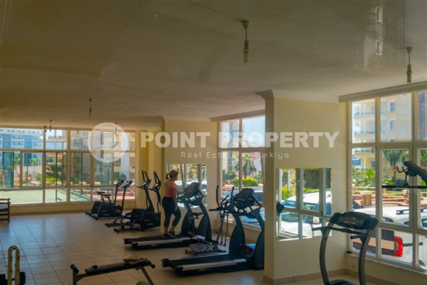 Large three bedroom apartment on the 2nd floor in the center of Mahmutlar.-id-4644-photo-18