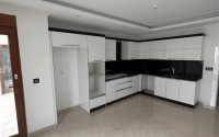 Large five-room apartment in a newly built residence 2022, Alanya center-id-4647-photo-2
