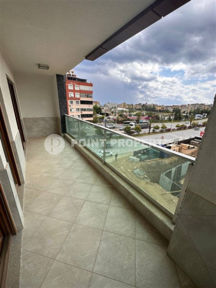 Large five-room apartment in a newly built residence 2022, Alanya center-id-4647-photo-10