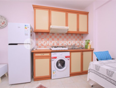 Cozy apartment with furniture on the 3rd floor of a house 200 meters from the Mediterranean Sea, Oba district-id-4650-photo-2