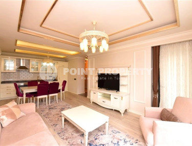 Exquisite apartment with an area of 101 m2 and two balconies 100 meters from the sea, Alanya center-id-4655-photo-1